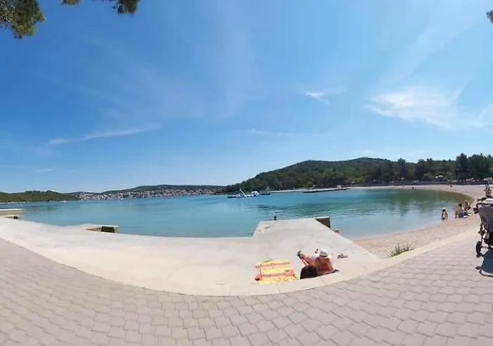 Dream Adria Mobile Homes Murter Holiday park 3*